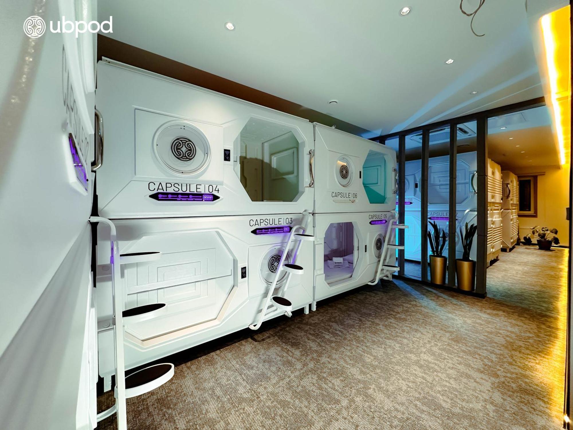 Ubpod- The First Capsule Hotel In Mongolia Ulaanbaatar Exterior photo
