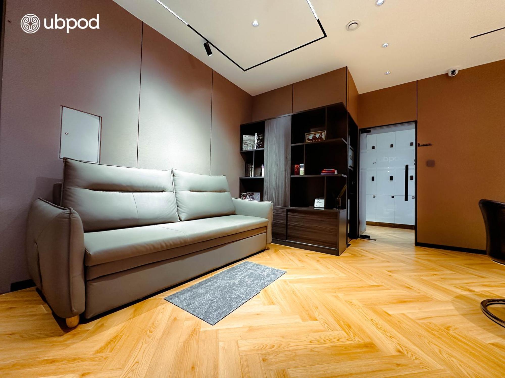 Ubpod- The First Capsule Hotel In Mongolia Ulaanbaatar Exterior photo